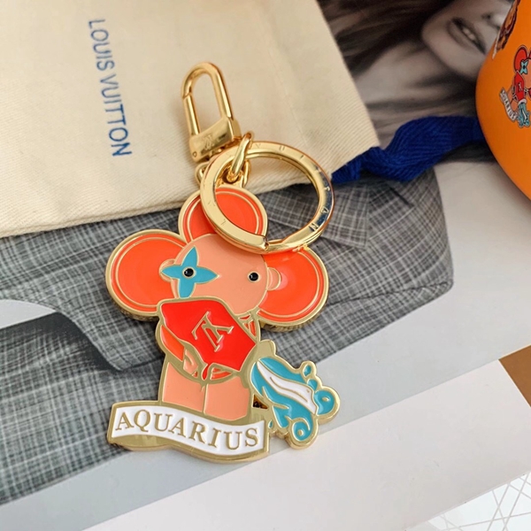 ブランドキーホルダー側面デザイン